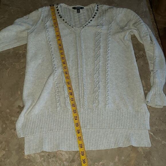 Simply Vera Vera Wang Jeweled V-Neck Knit Sweater - Picture 4 of 6